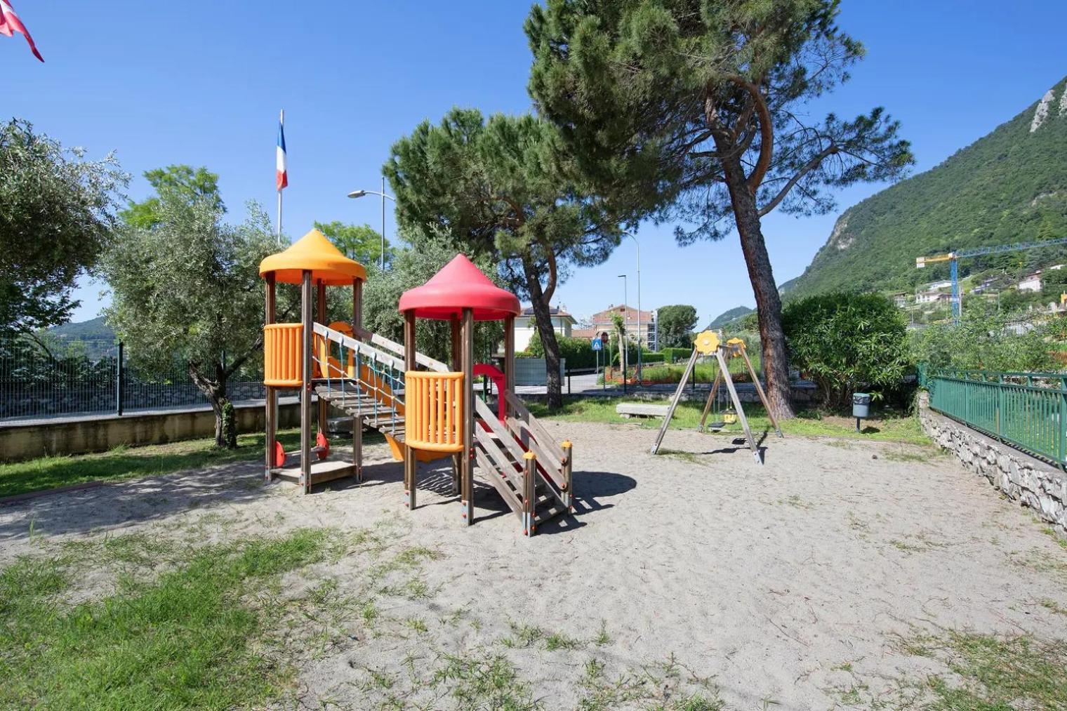 Camping Eurovil Predore Exterior foto